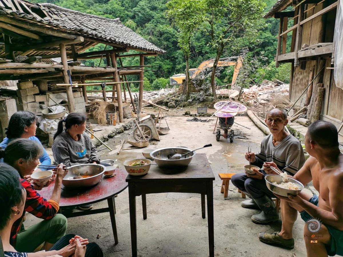 多彩贵州·第十四届中国原生态国际摄影大展 · 雨迹 的图集