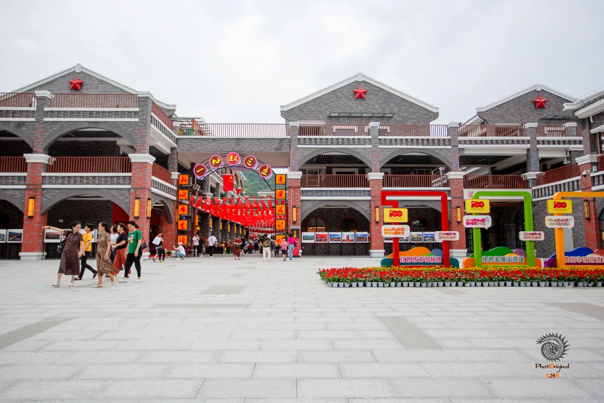 ​2024多彩贵州·第十七届中国原生态国际摄影大展 · 朱进 的图集