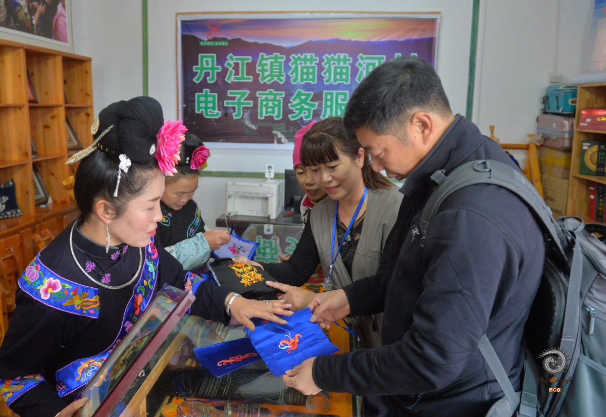多彩贵州·第十四届中国原生态国际摄影大展 · 黔像荟萃 的图集