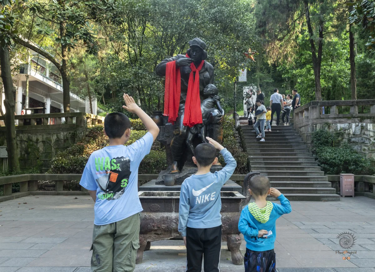 多彩贵州·第十四届中国原生态国际摄影大展 · 叶子烟 的图集