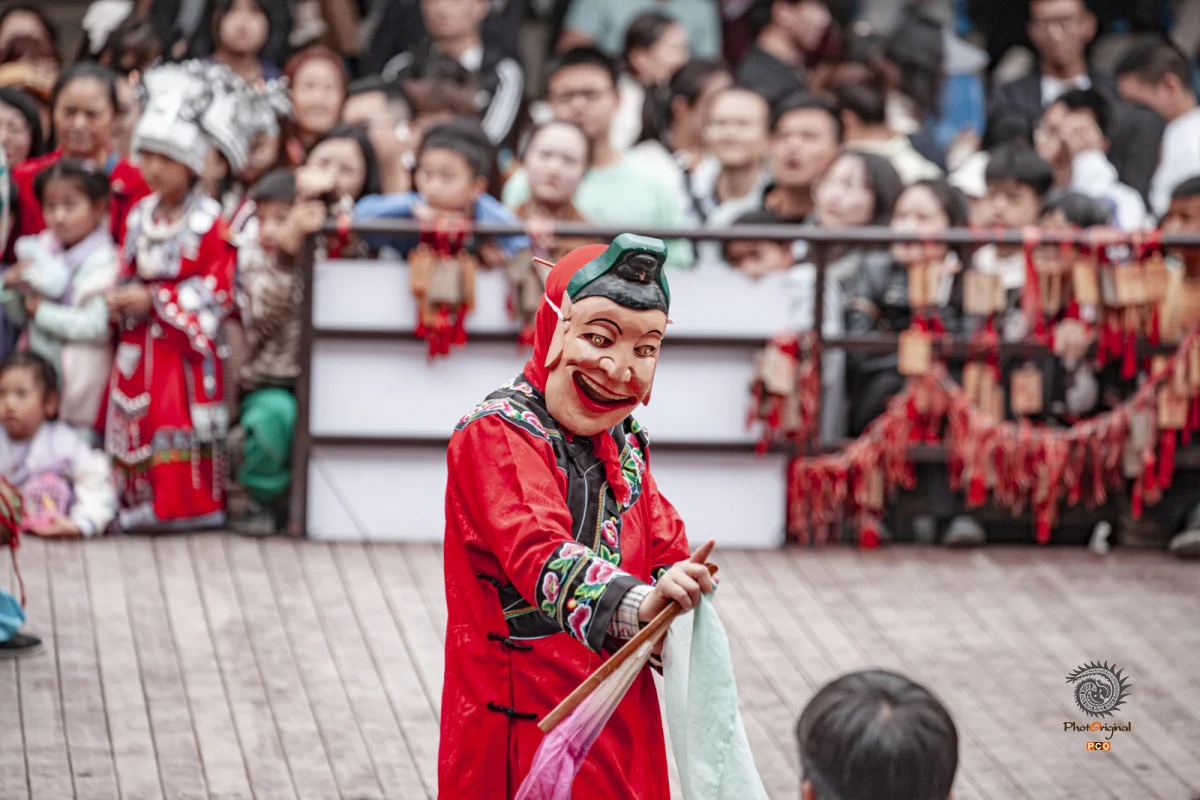 ​2024多彩贵州·第十七届中国原生态国际摄影大展 · 照相的胡子哥 的图集