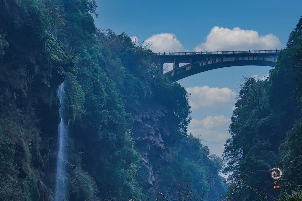 2023多彩贵州·第十六届中国原生态国际摄影大展 · 君荣 的图集