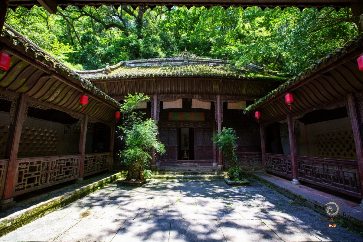2025多彩贵州·第十八届中国原生态国际摄影大展 · 朱进 的图集