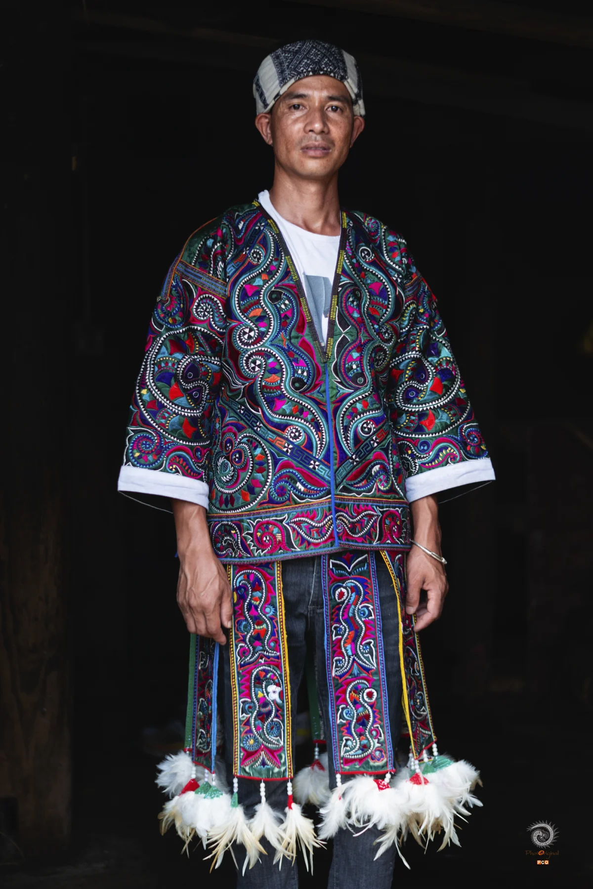 2025多彩贵州·第十八届中国原生态国际摄影大展 · 不鸣 的图集