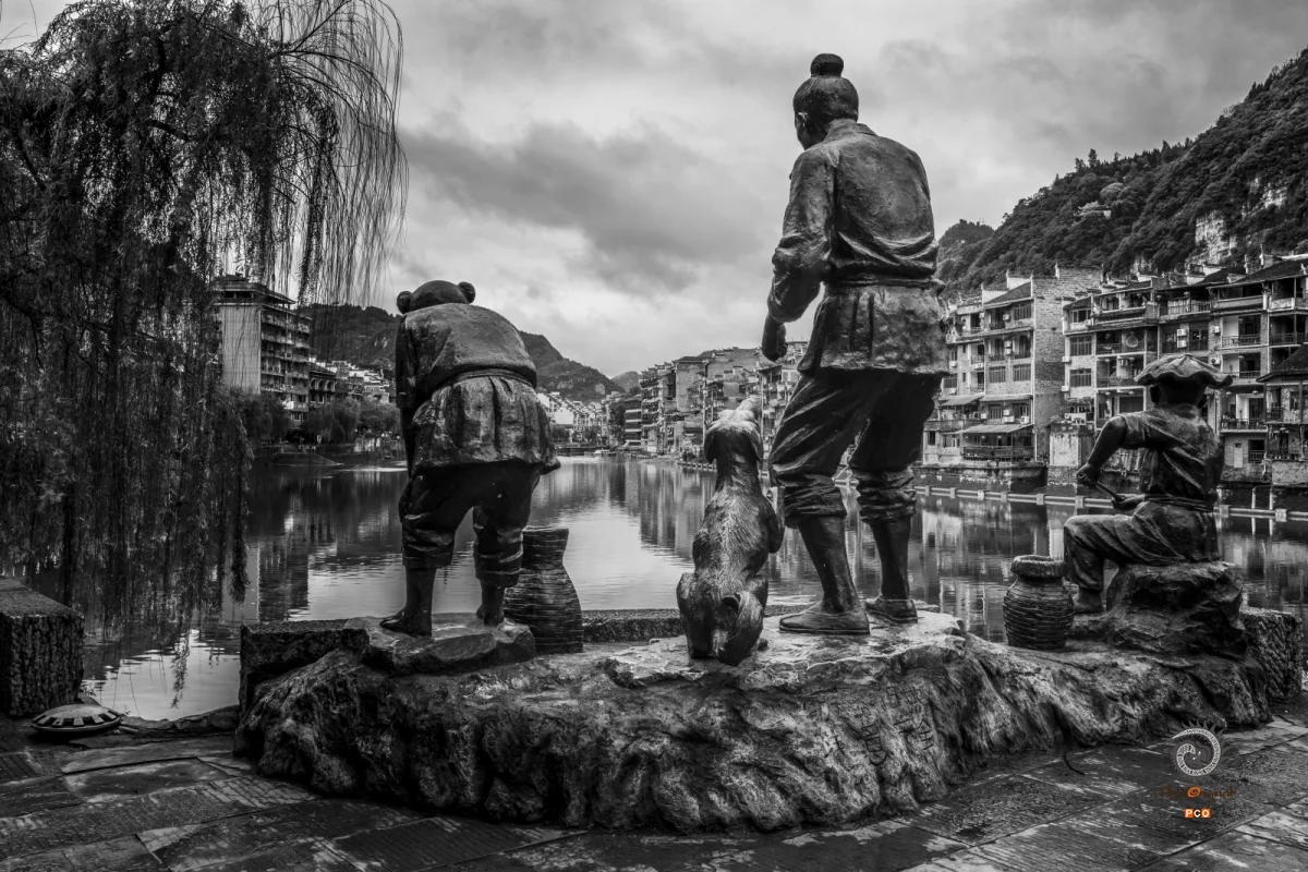 2025多彩贵州·第十八届中国原生态国际摄影大展 · 湾头村夫 的图集