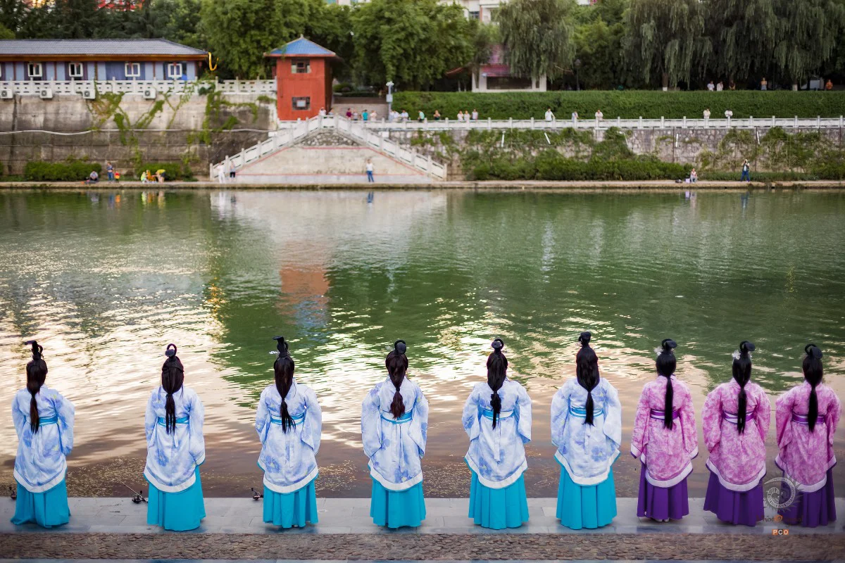 多彩贵州·第十四届中国原生态国际摄影大展 · 朱进 的图集
