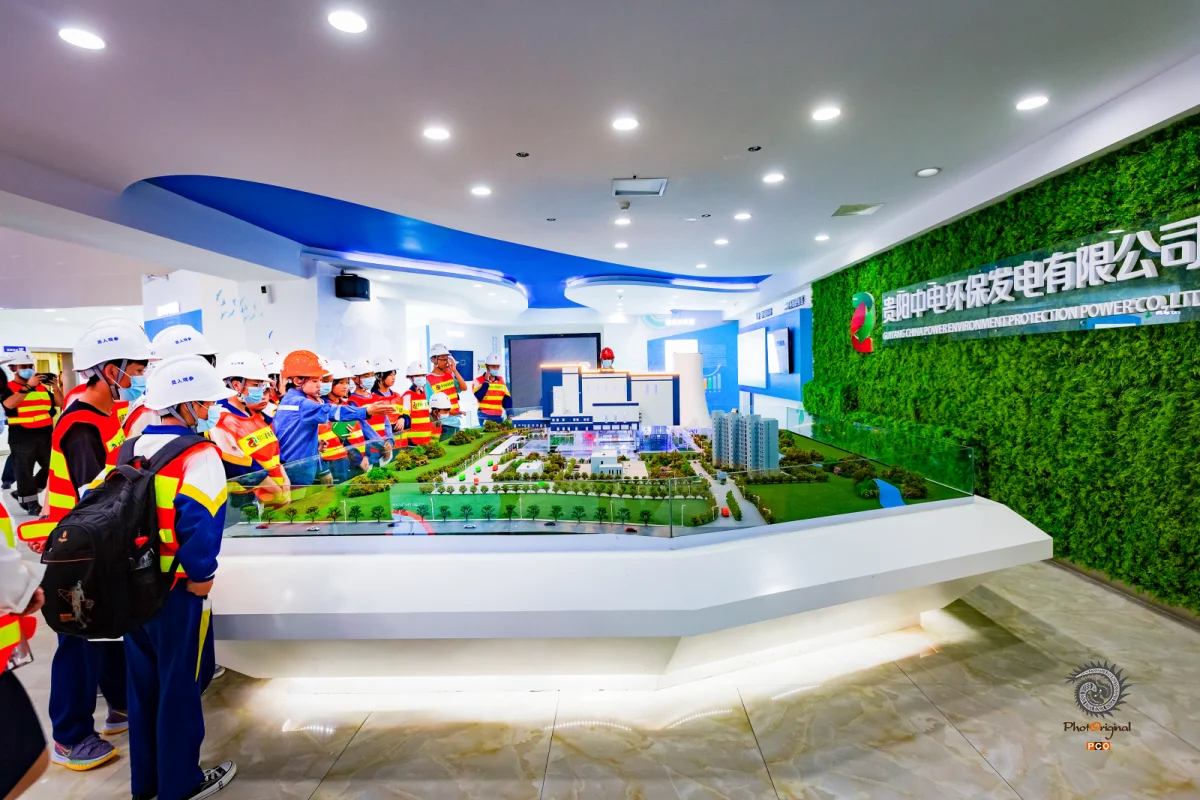 多彩贵州·中国原生态国际摄影大展 · 朱进 的图集