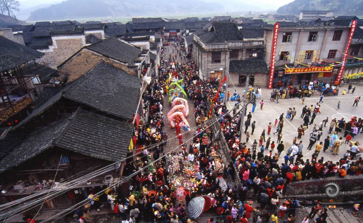 《节日的隆里》