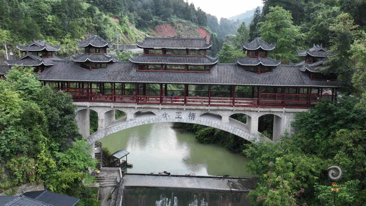 2023多彩贵州·第十六届中国原生态国际摄影大展 · 潘邵平 的图集