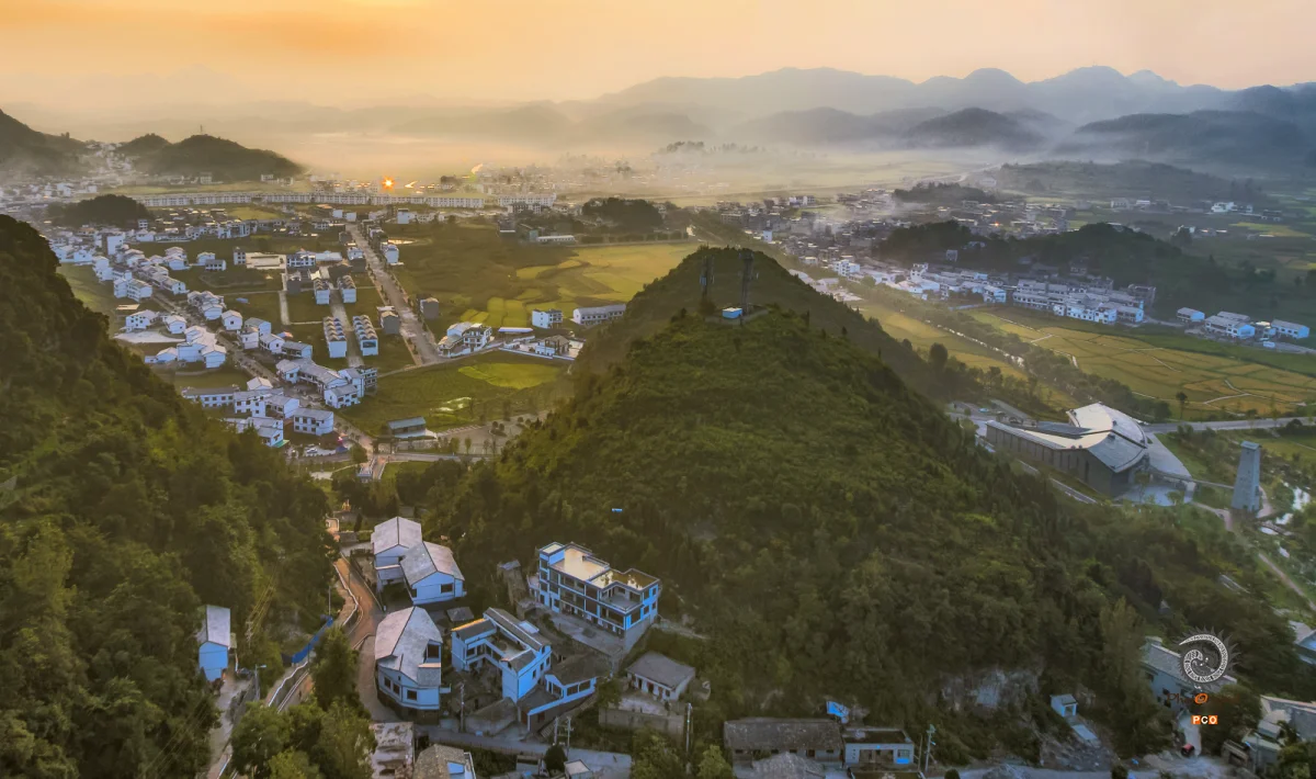 2025多彩贵州·第十八届中国原生态国际摄影大展 · 潇洒玩玩 的图集