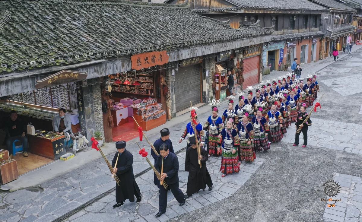 多彩贵州·第十四届中国原生态国际摄影大展 · 冷雨飘扬 的图集