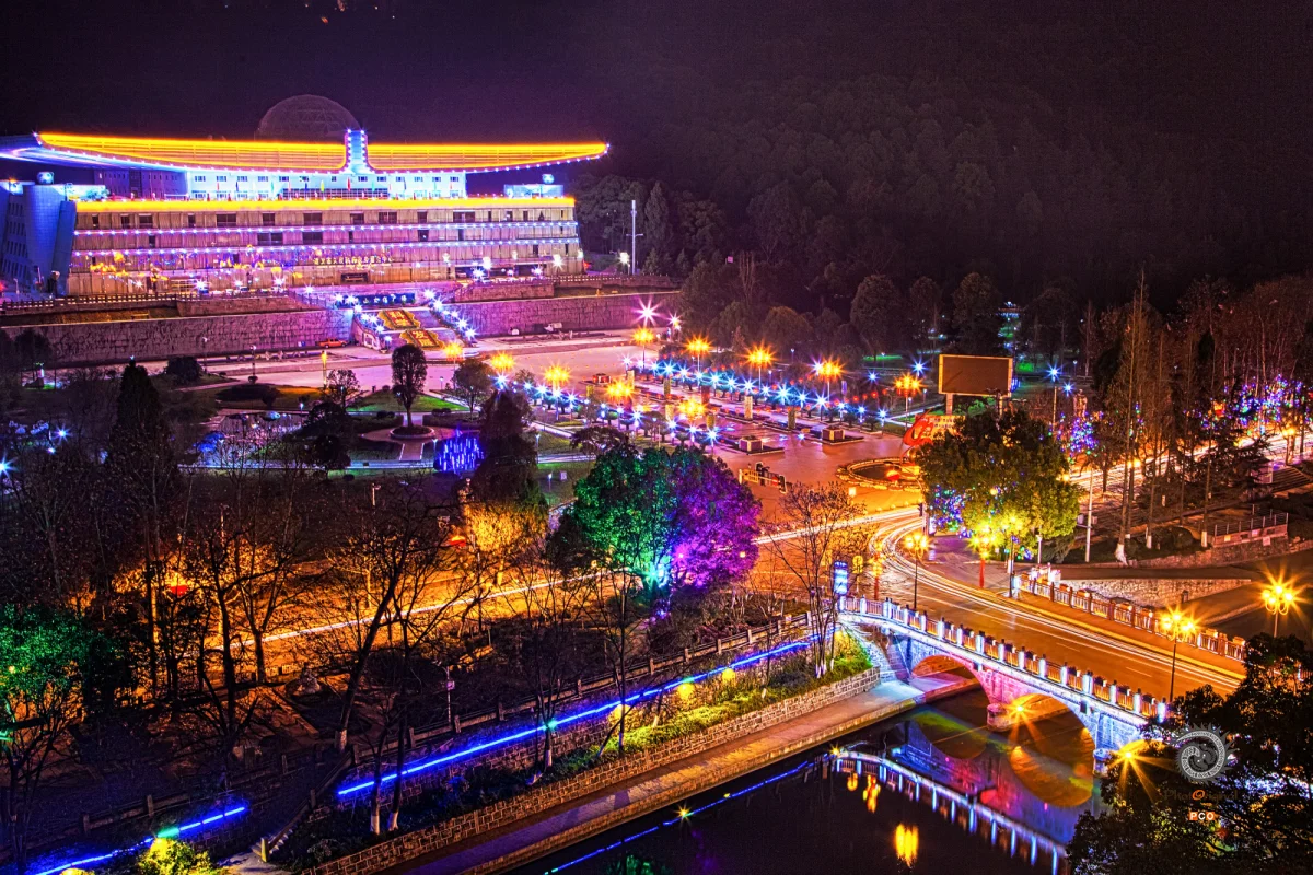 ​2024多彩贵州·第十七届中国原生态国际摄影大展 · 朱进 的图集